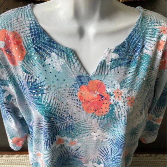 Palm Grove Woman Tropical Print  Beads 3/4 Sleeve Blouse 1X - Picture 2 of 7